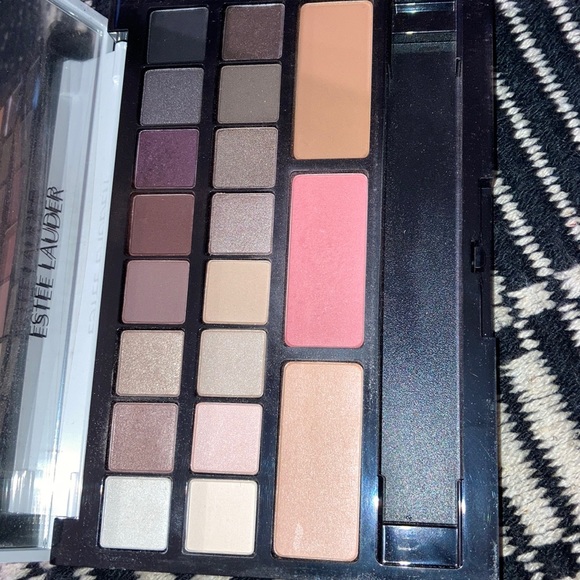 Palette - Picture 4 of 5